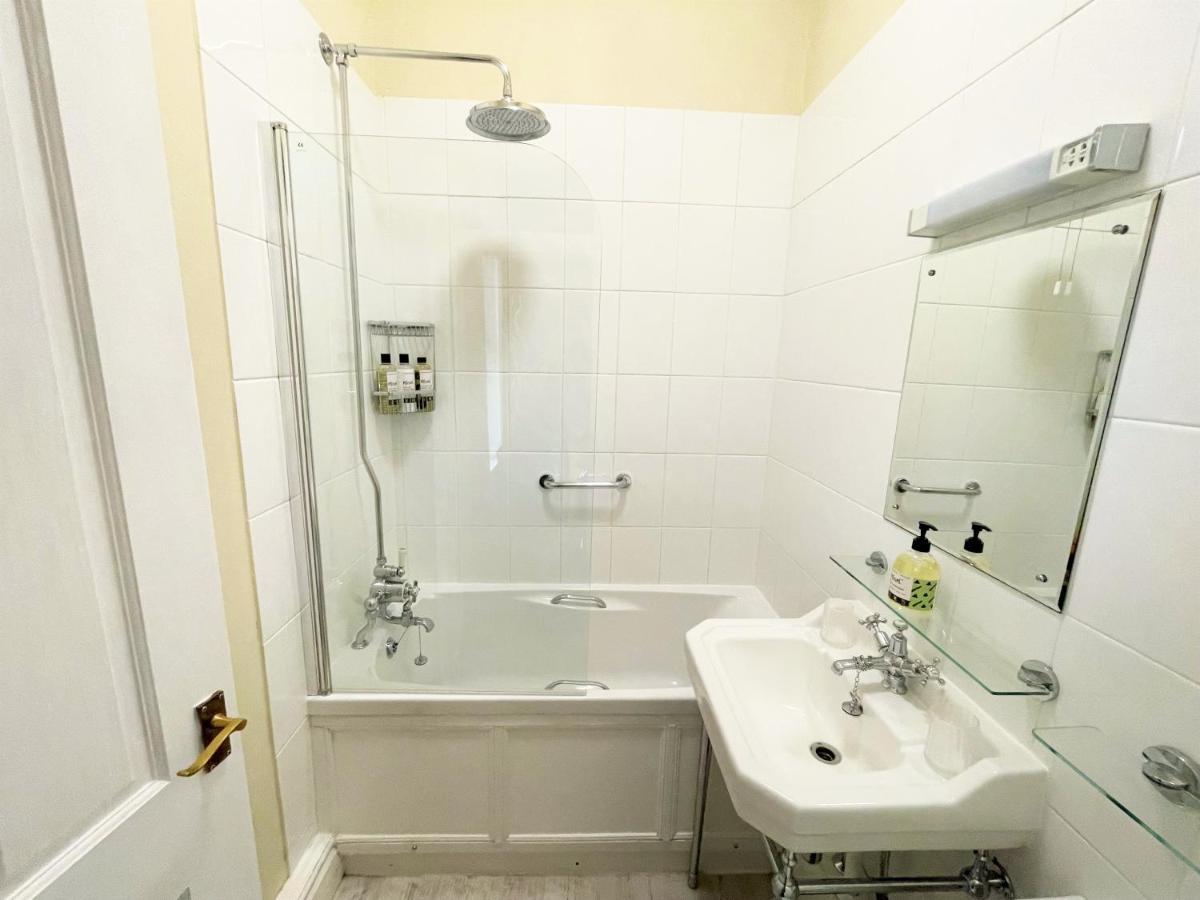 City Centre Luxury Holiday House With Outdoor Bath And Parking Γιορκ Εξωτερικό φωτογραφία